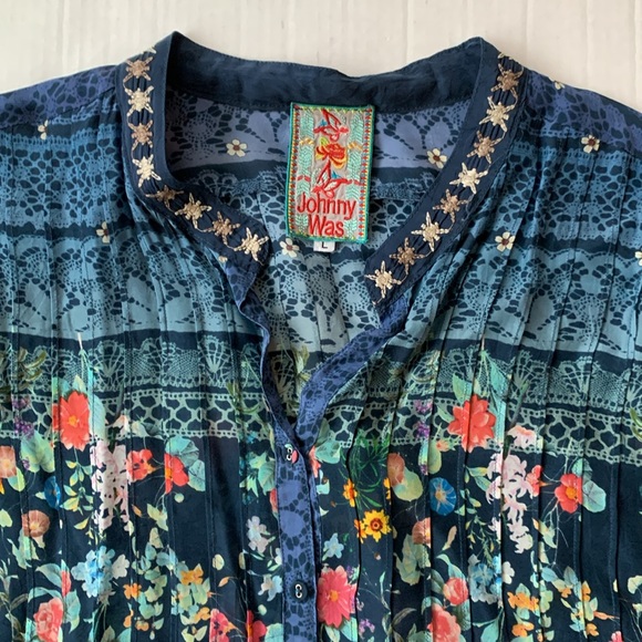 Johnny Was Navy Henley Popover Embroidered Tunic Boho Blue Size L - Picture 3 of 8